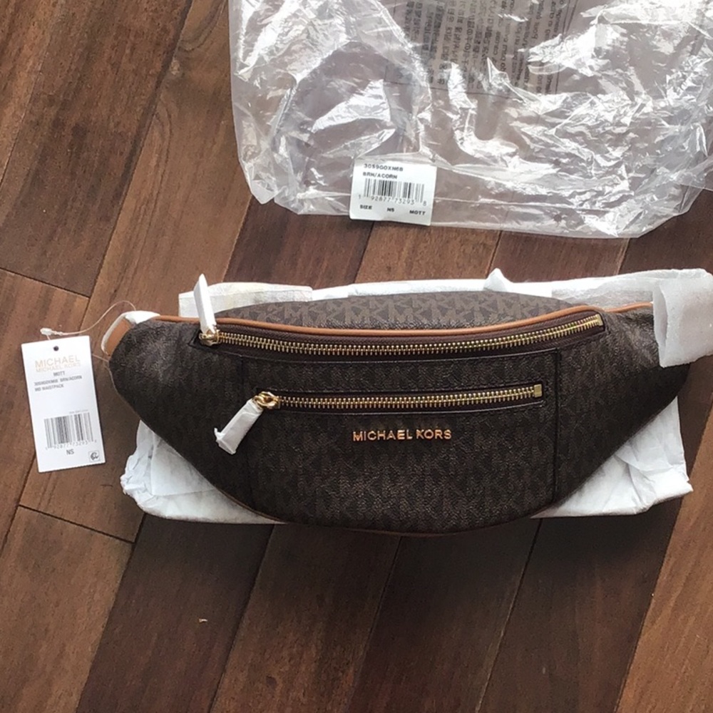 Michael Kors Brown logo Fanny Pack